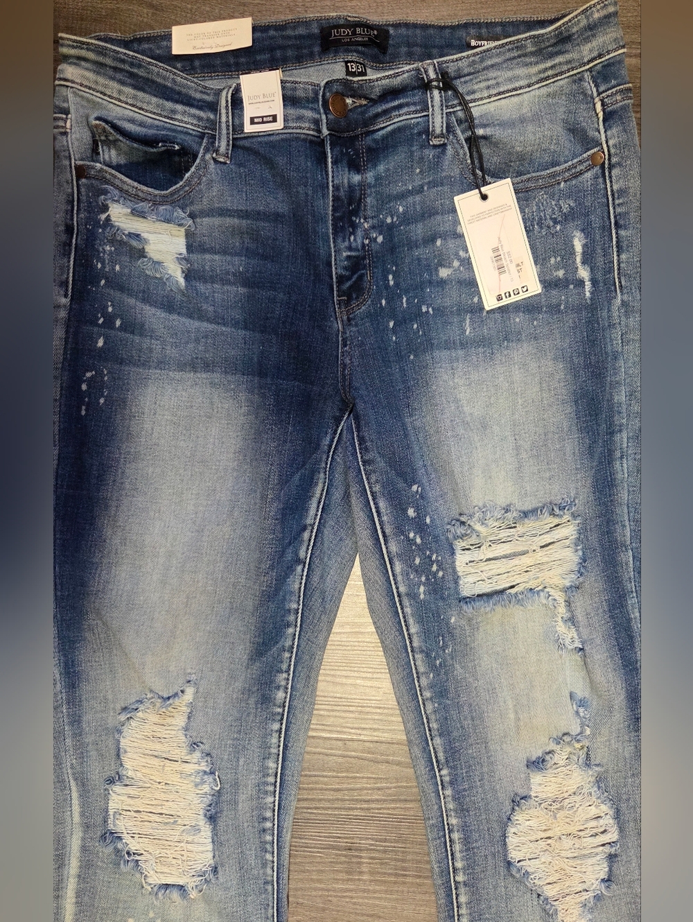 BRAND NEW WITH TAGS* Judy Blue Light Blue Distressed Skinny Jeans Size 13